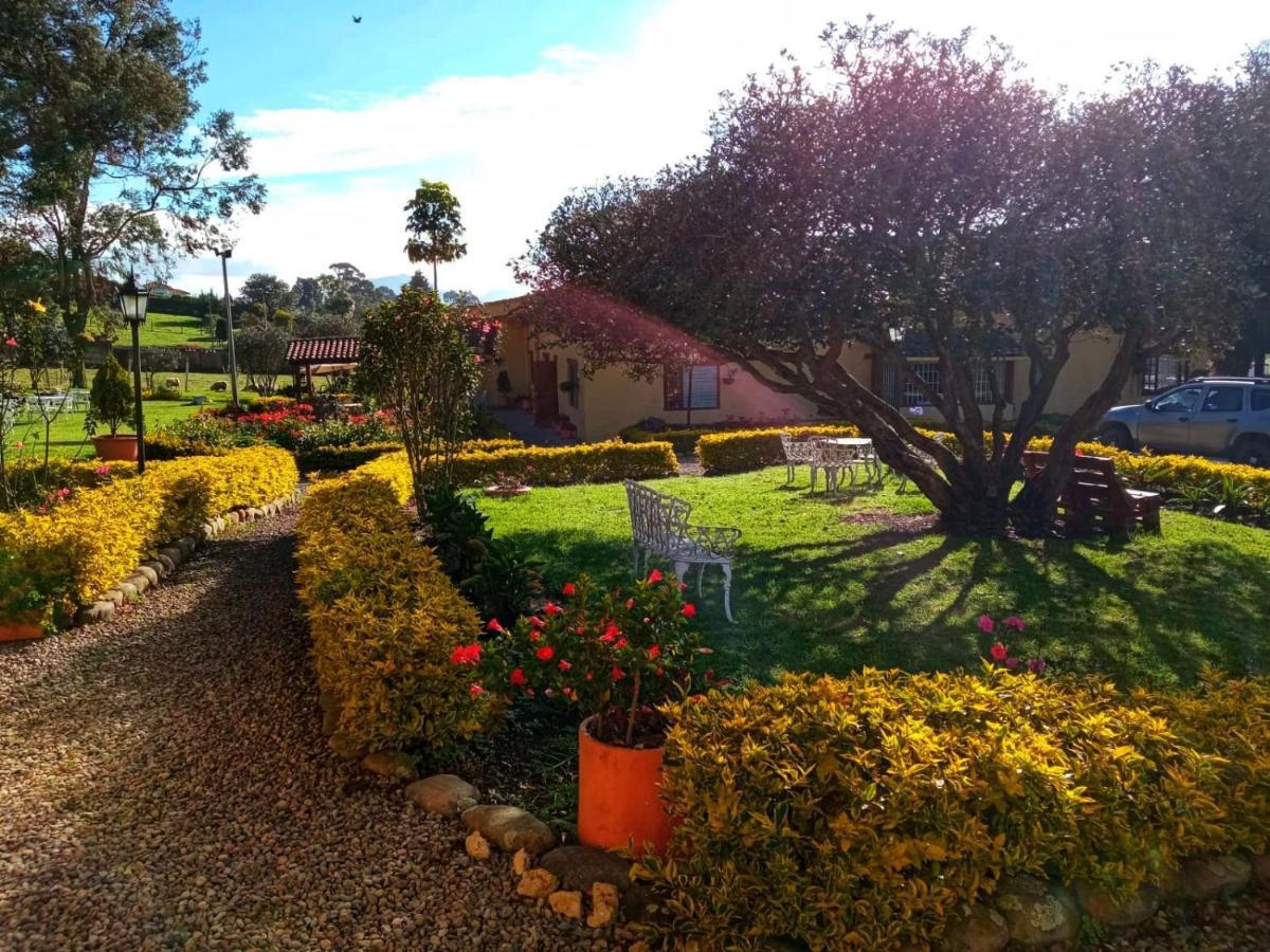 Hotel Campestre Franchesca تابيو المظهر الخارجي الصورة